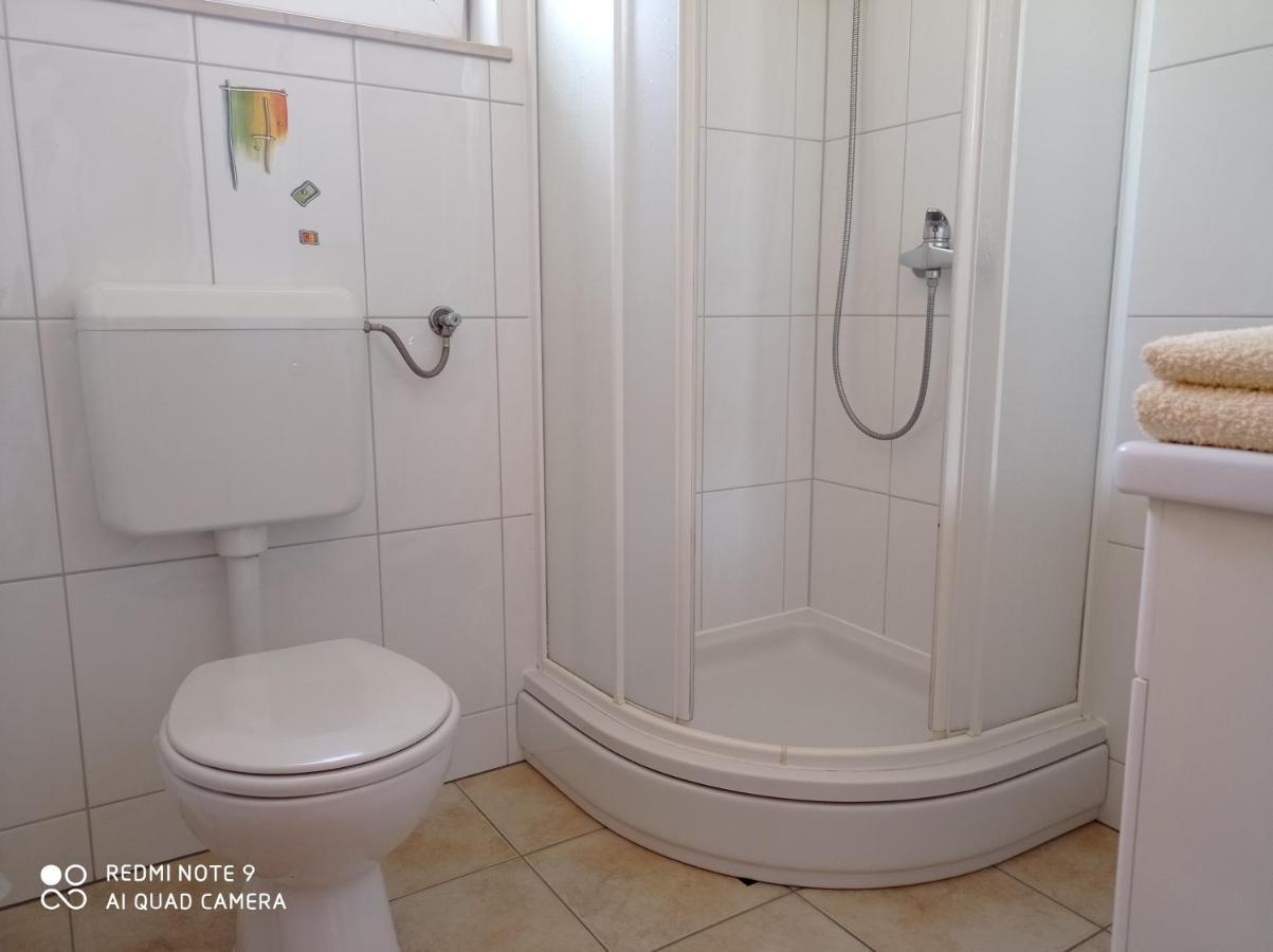 Studio Apartment With Balcony トロギール エクステリア 写真